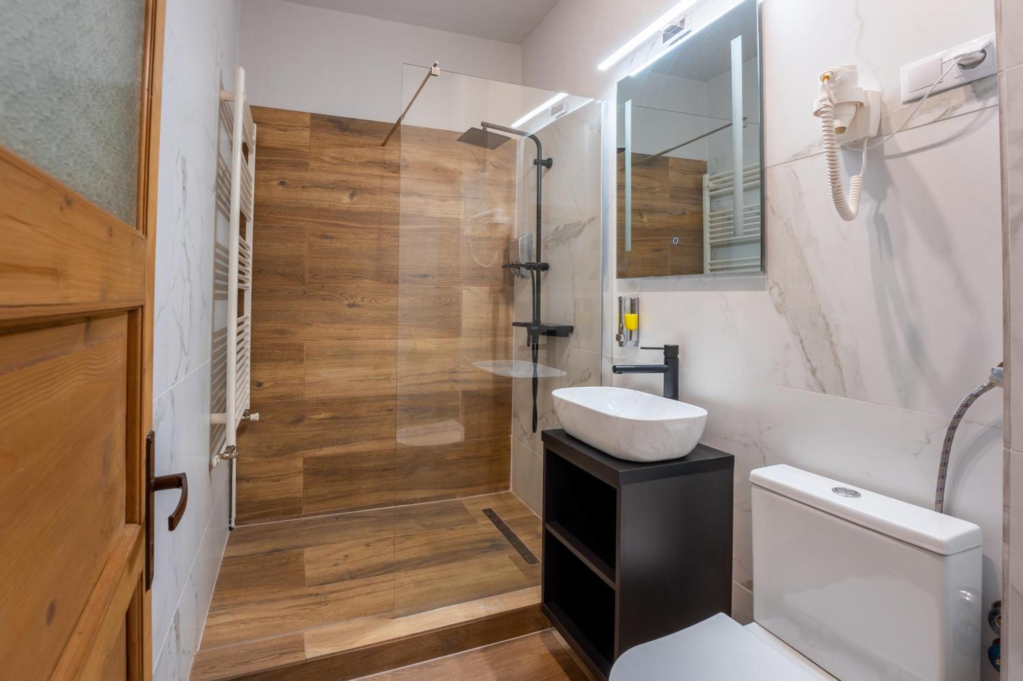Ferienwohnung La Turn Sighişoara Exterior foto