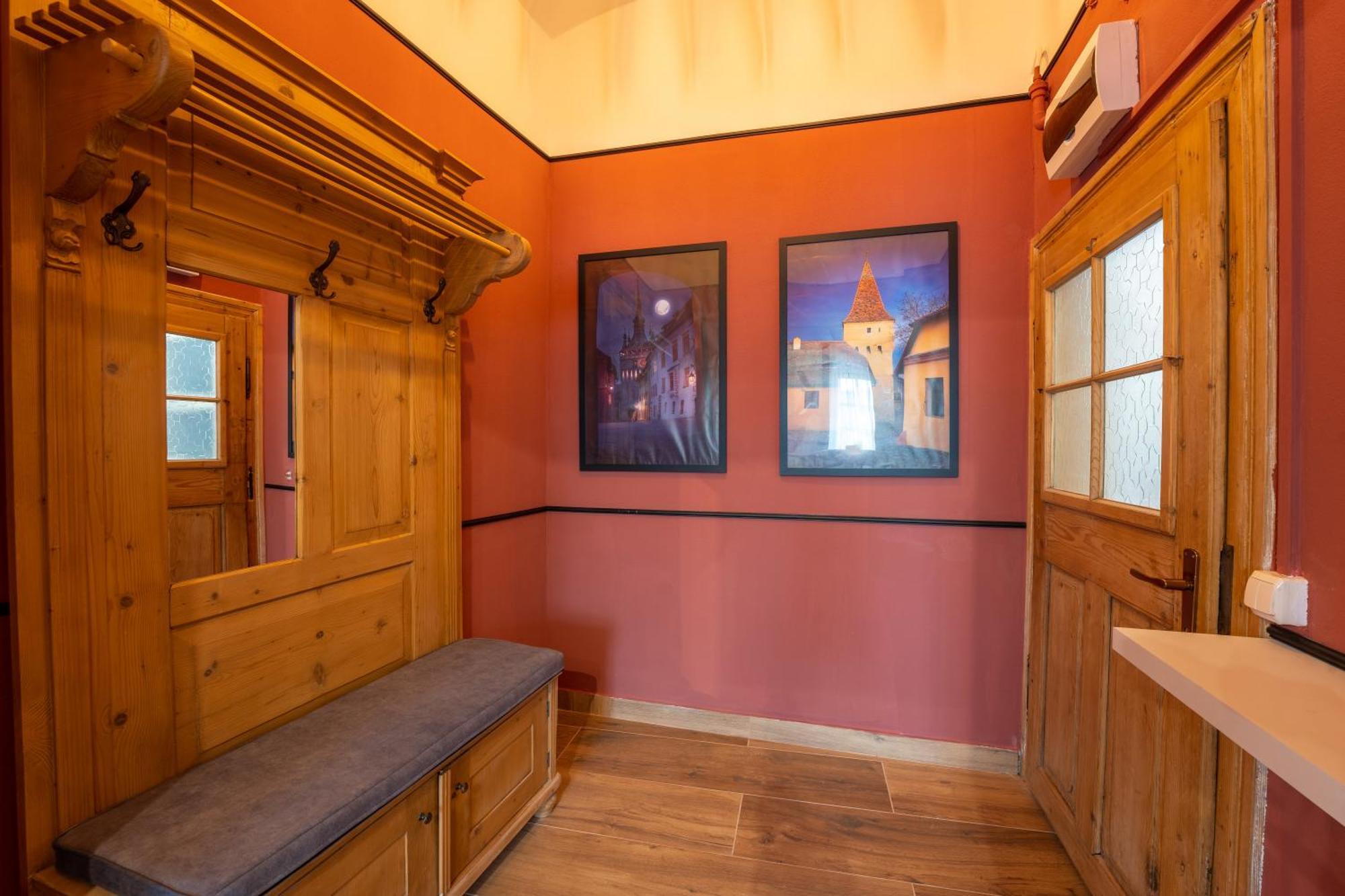 Ferienwohnung La Turn Sighişoara Exterior foto
